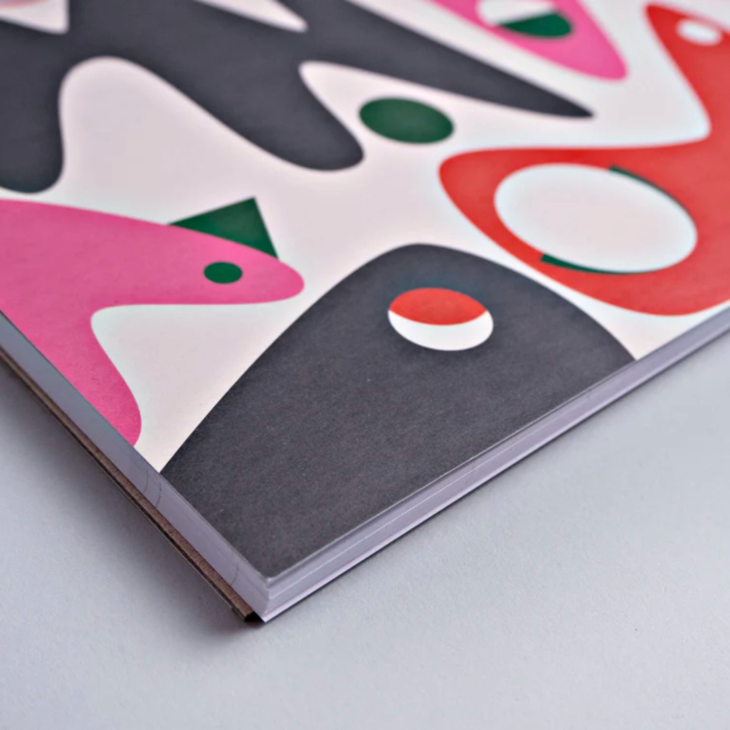 bold printed desk organiser