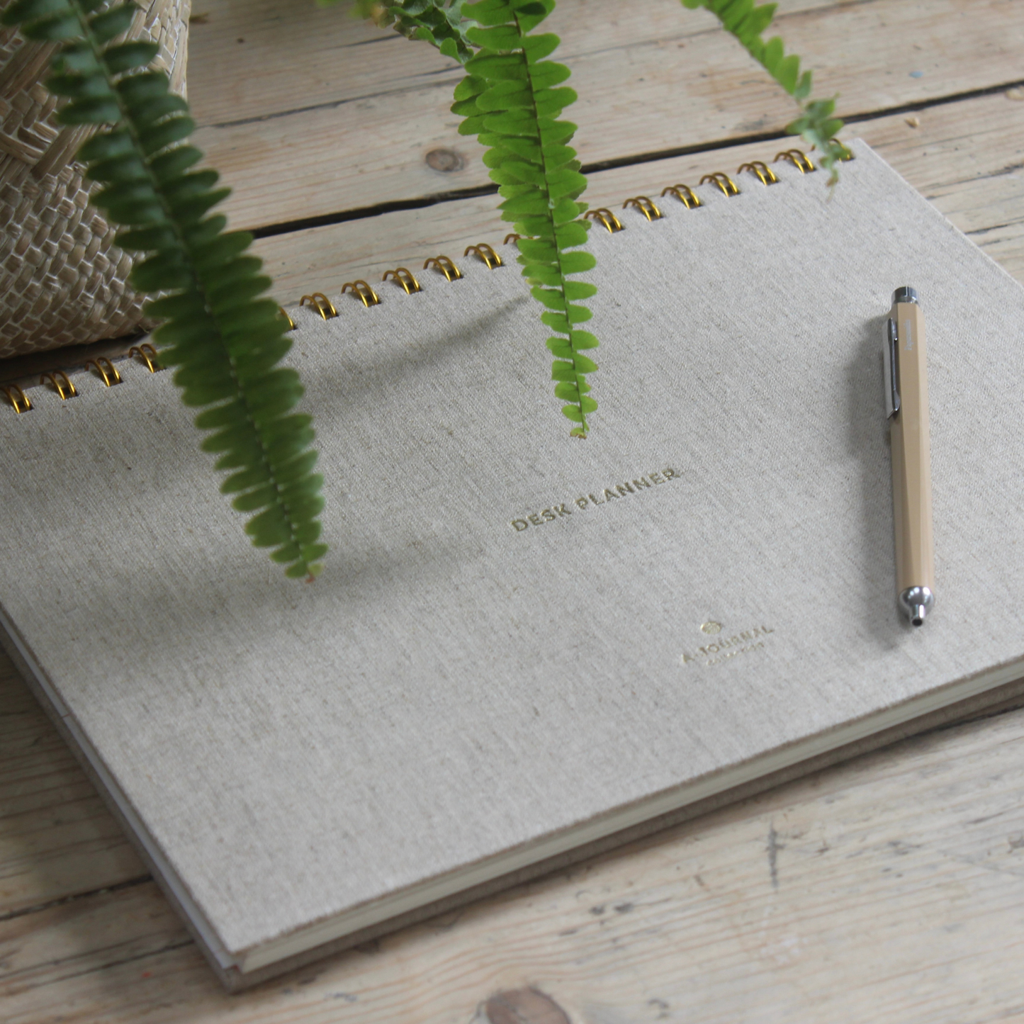 Desk Planner - Linen