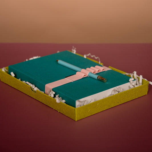 Notebook, Pen and Band Trio - Calypso