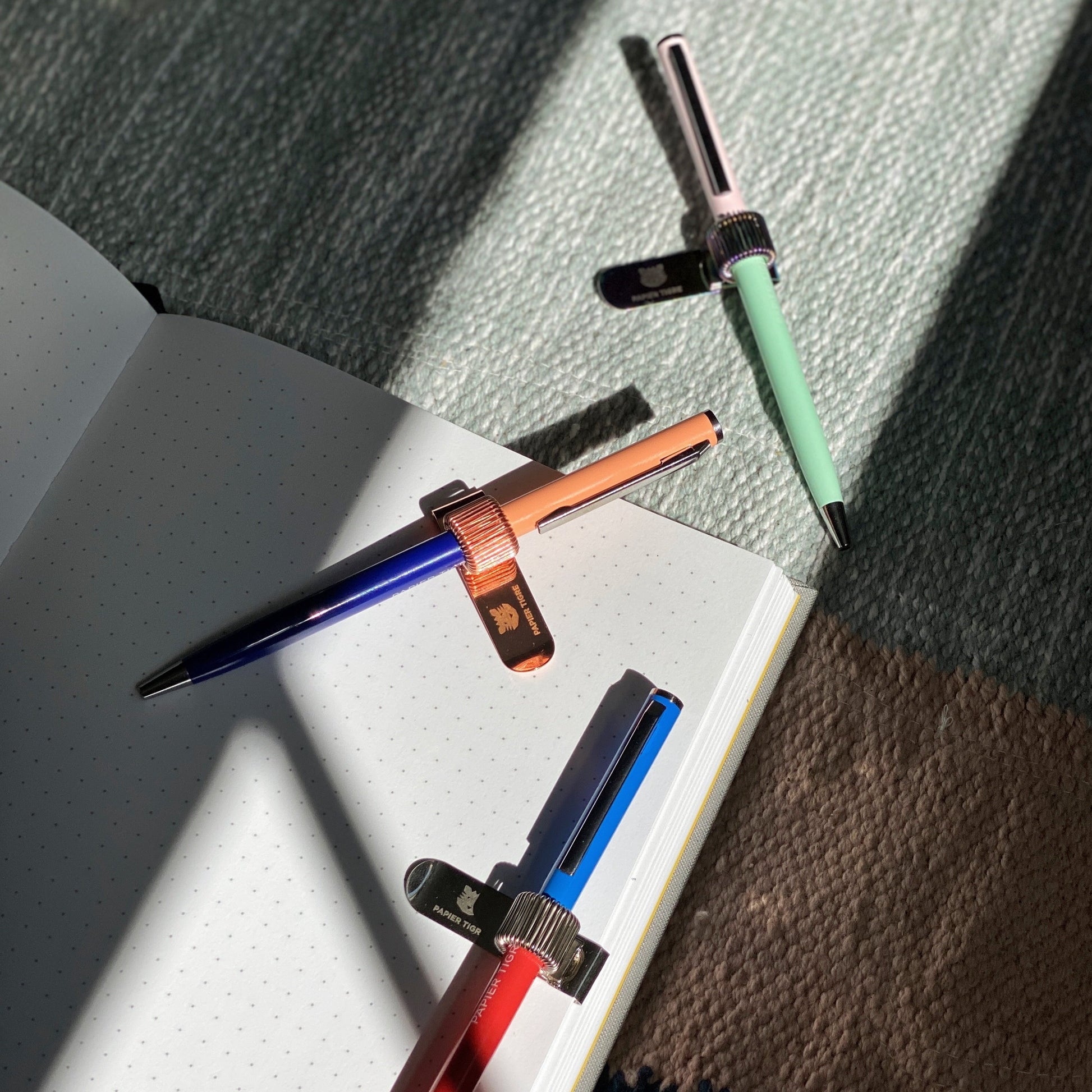 pen holder clip for notebook