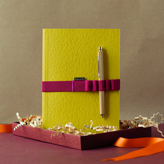 Limoncello Notebook, Pen and Band Trio - Primo Ballpoint Pen / Ruled Paper